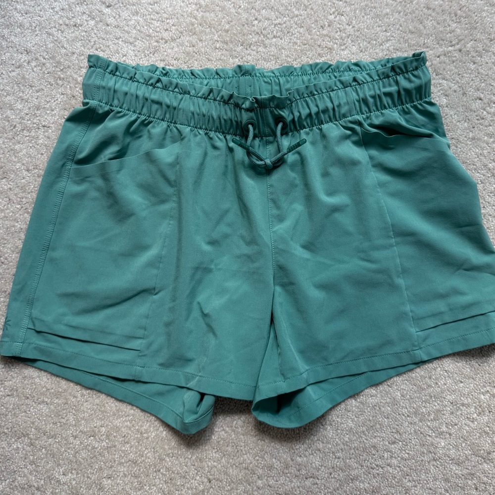 Athleta Girls Play All Day Shorts